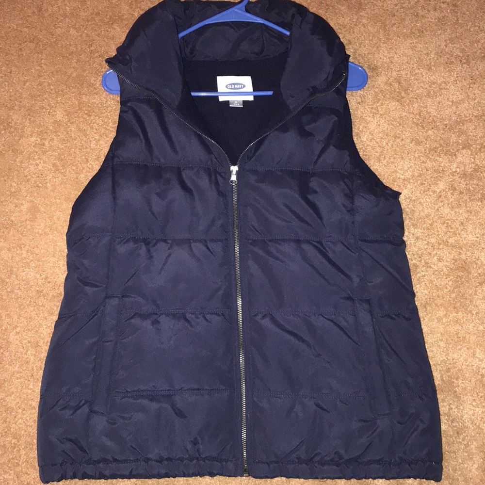 Navy puff vest